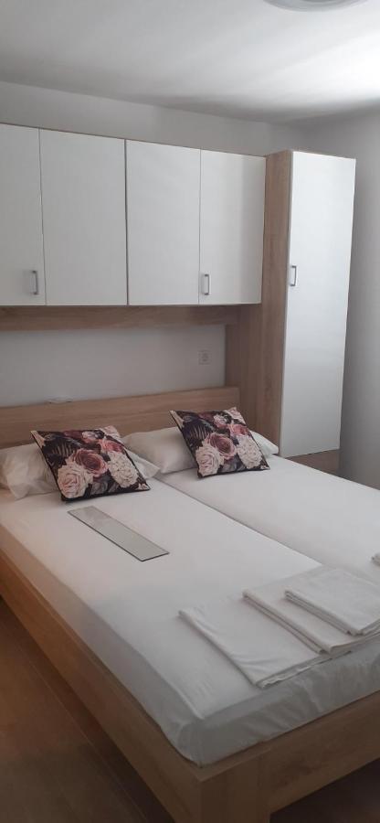 Rooms By The Sea Sladjenovici, Dubrovnik - 2161 Slano Exterior foto